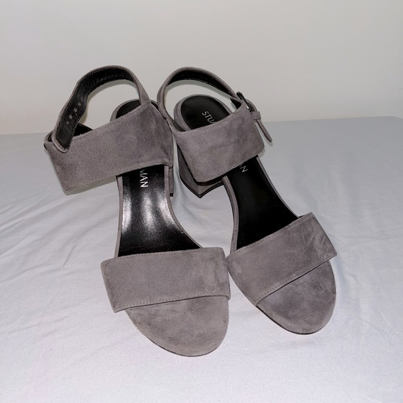 Stuart Weitzman - Block Heel - Picture 2 of 2